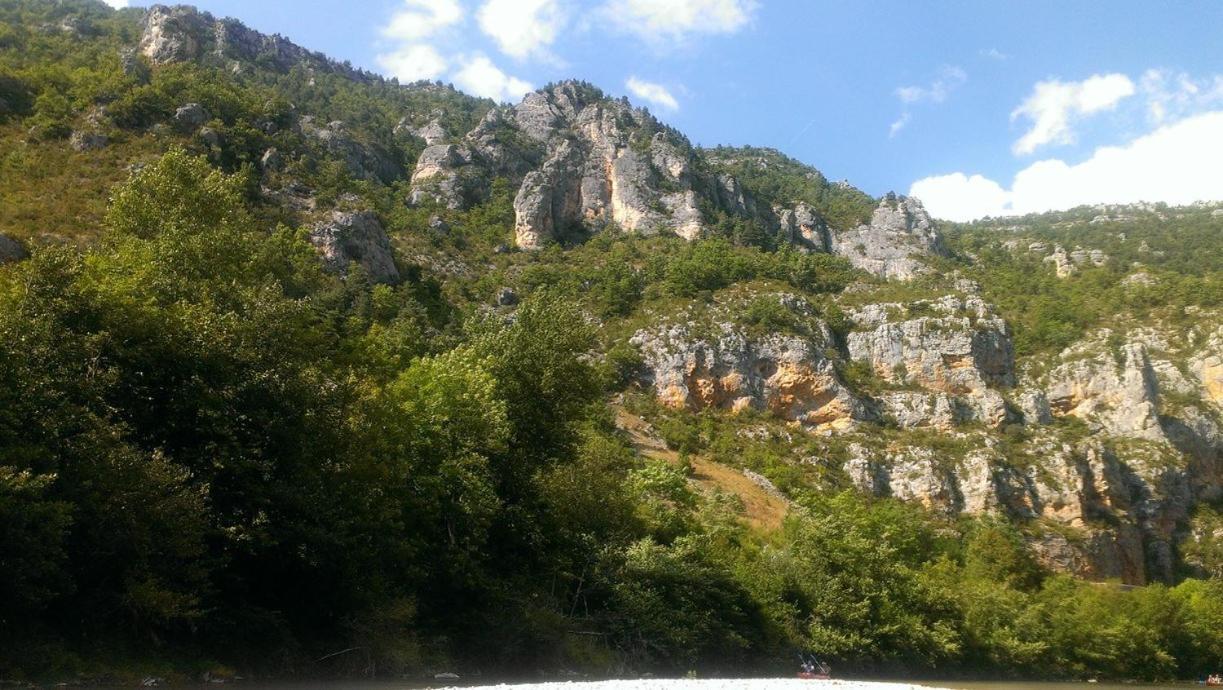 Apartamento Entre Uzes Et Le Pont Du Gard Le Cocon De Sophia A Deux Pas Des Gorges Du Gardon Collias Exterior foto