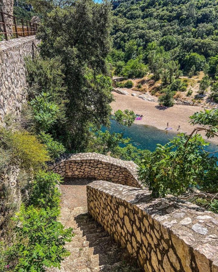 Apartamento Entre Uzes Et Le Pont Du Gard Le Cocon De Sophia A Deux Pas Des Gorges Du Gardon Collias Exterior foto
